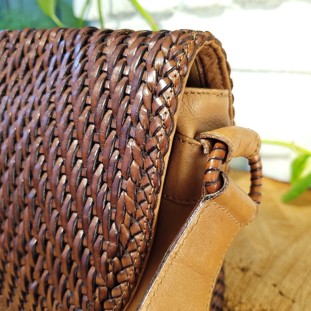 De Vecchi Italian Woven Leather Bag - Picture 13 of 15